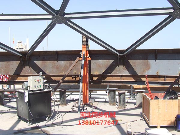 承德专业大型钢结构屋架顶升装置价格